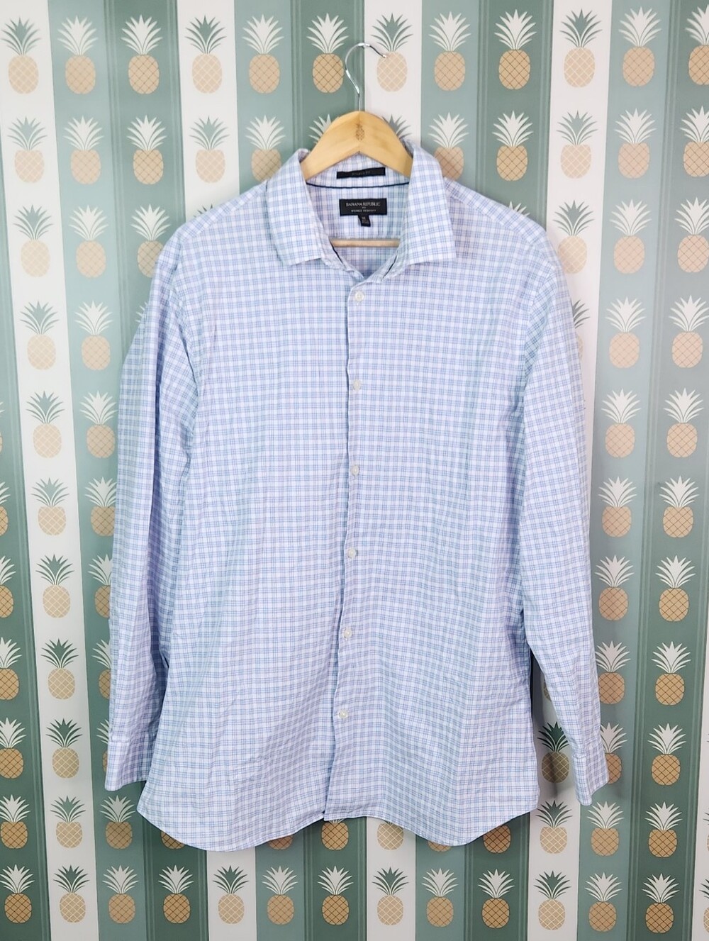 Banana Republic Factory Light Blue and White Checked Men's Dress Shirt